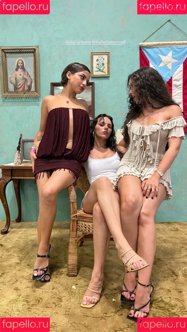 Isabela Merced / isabelamerced Onlyfans Photo Gallery 