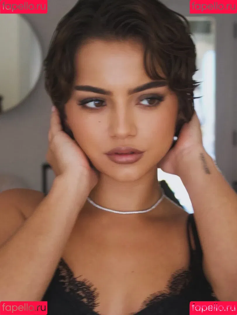 Isabela Merced / isabelamerced Onlyfans Photo Gallery 