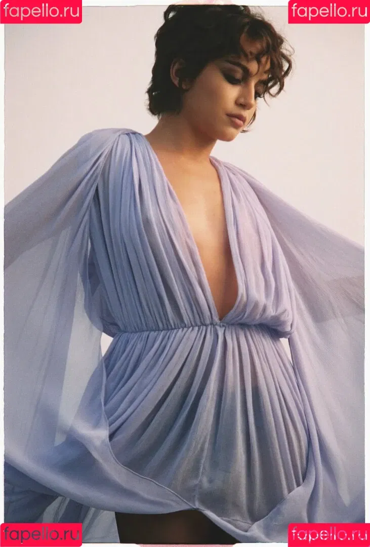 Isabela Merced / isabelamerced Onlyfans Photo Gallery 
