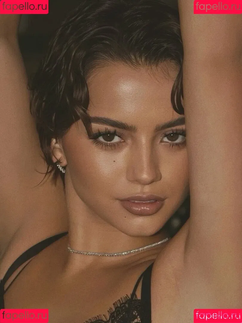 Isabela Merced / isabelamerced Onlyfans Photo Gallery 