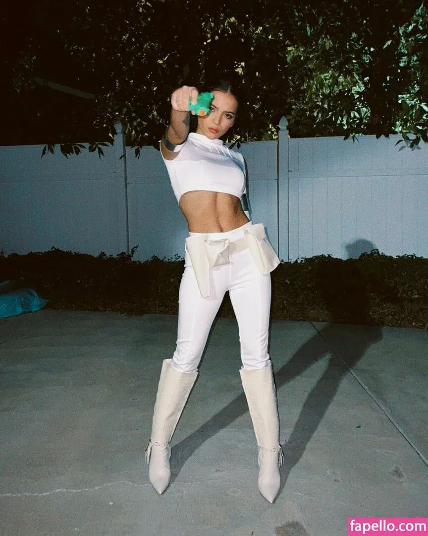 Isabela Merced / isabelamerced Onlyfans Photo Gallery 