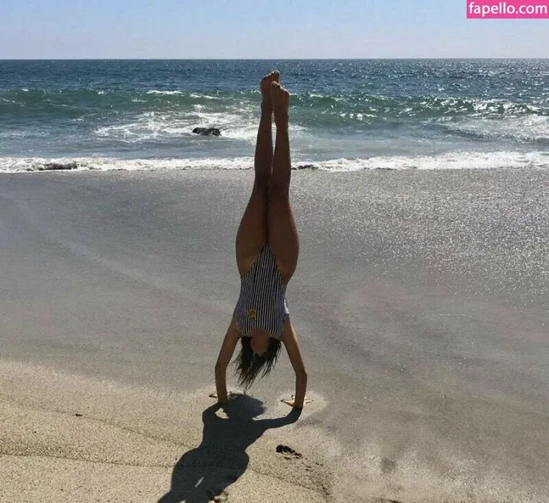 Isabela Merced / isabelamerced Onlyfans Photo Gallery 