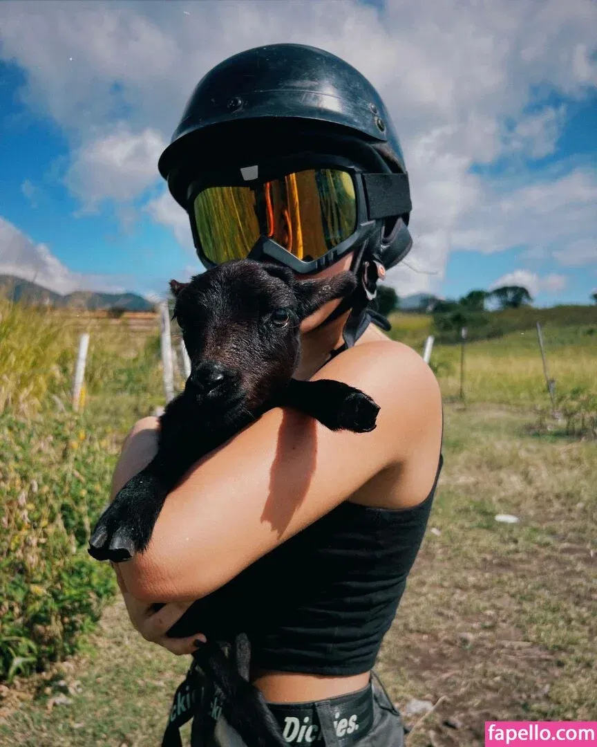 Isabela Merced / isabelamerced Onlyfans Photo Gallery 