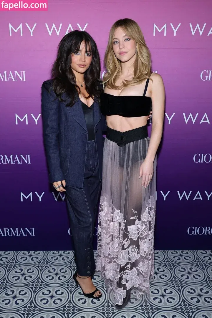 Isabela Merced / isabelamerced Onlyfans Photo Gallery 