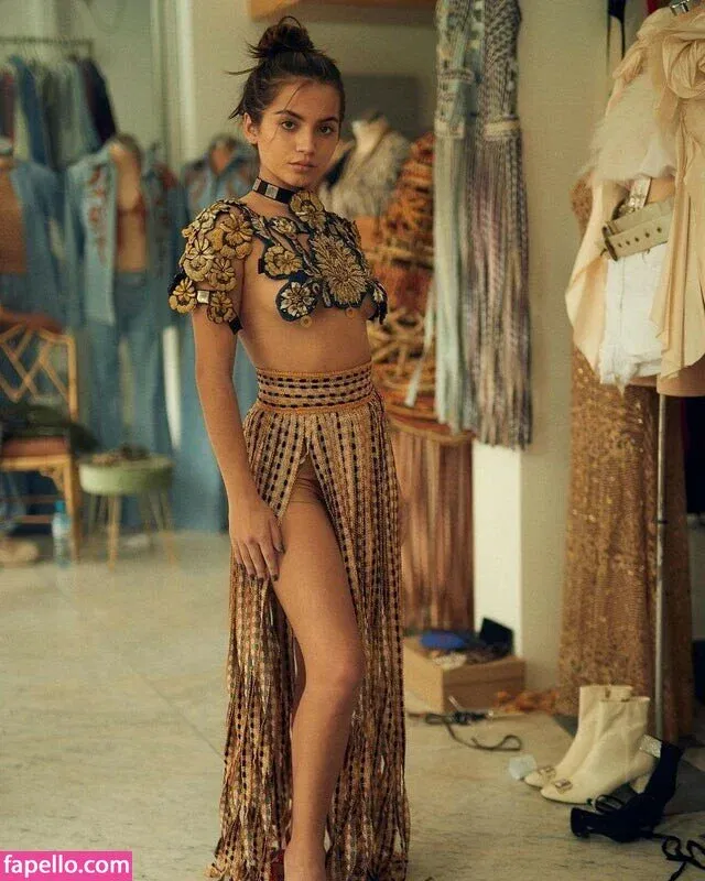 Isabela Merced / isabelamerced Onlyfans Photo Gallery 