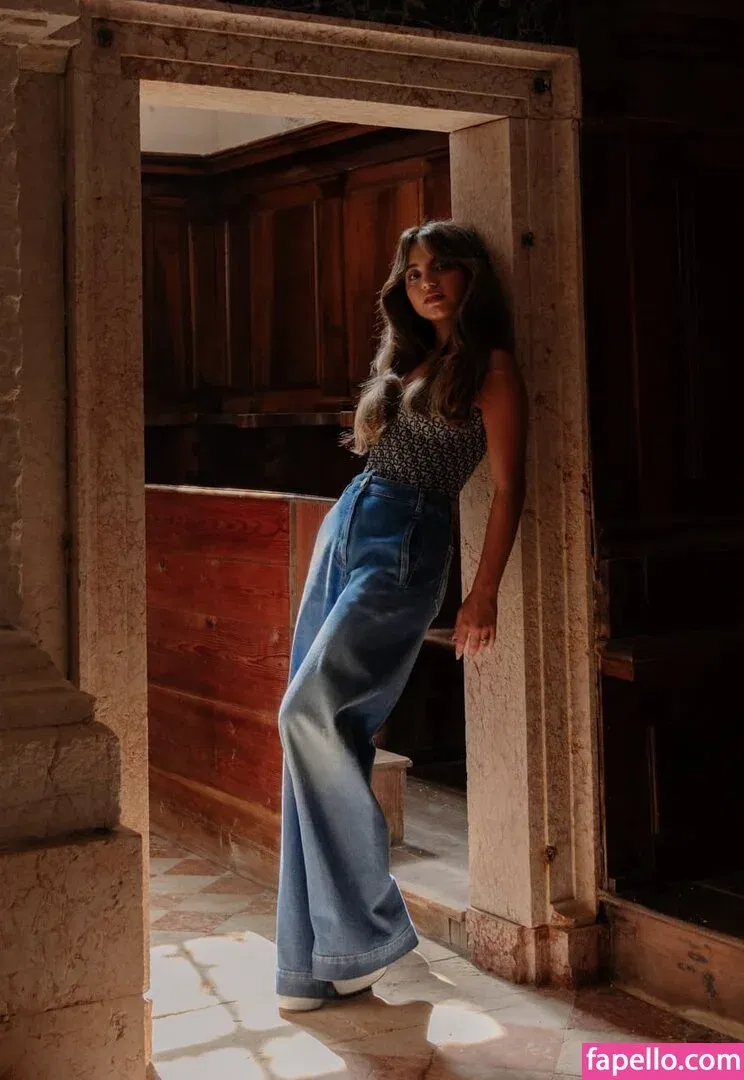 Isabela Merced / isabelamerced Onlyfans Photo Gallery 