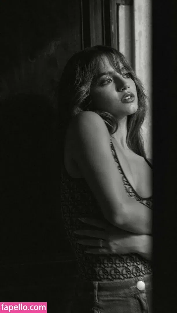 Isabela Merced / isabelamerced Onlyfans Photo Gallery 