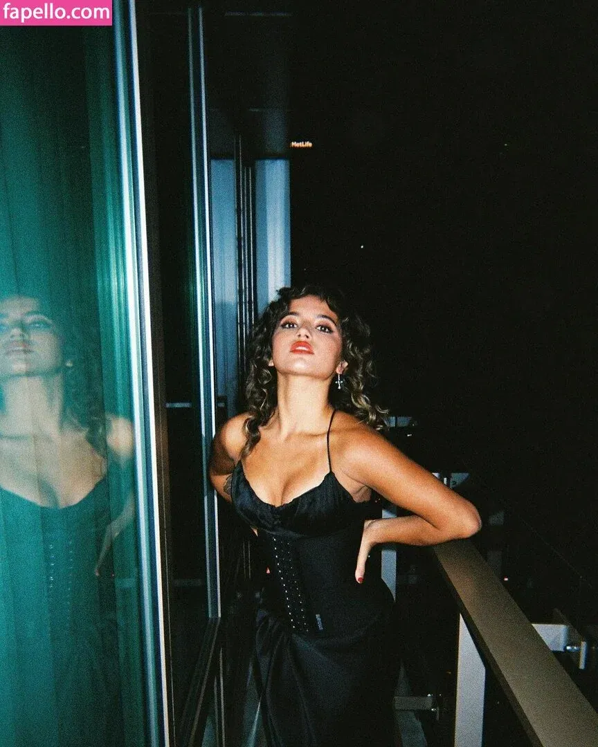 Isabela Merced / isabelamerced Onlyfans Photo Gallery 