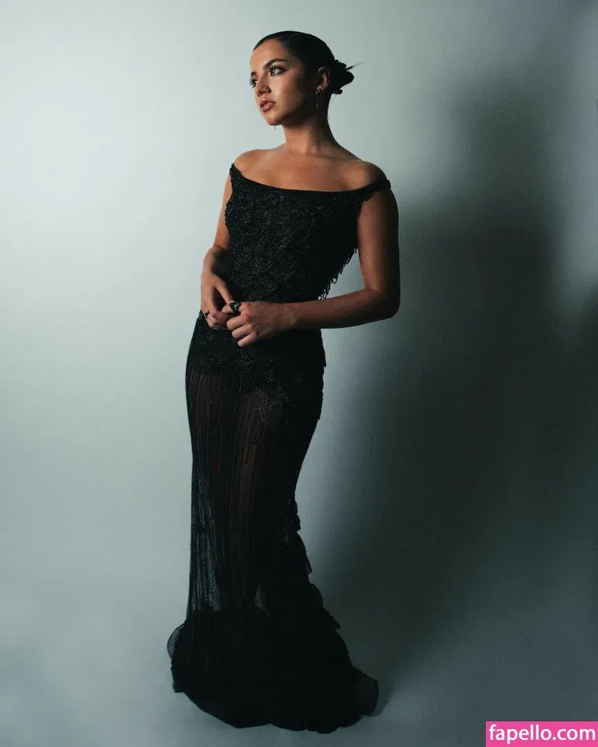 Isabela Merced / isabelamerced Onlyfans Photo Gallery 