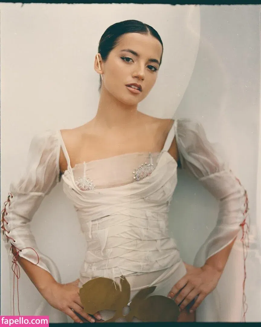 Isabela Merced / isabelamerced Onlyfans Photo Gallery 