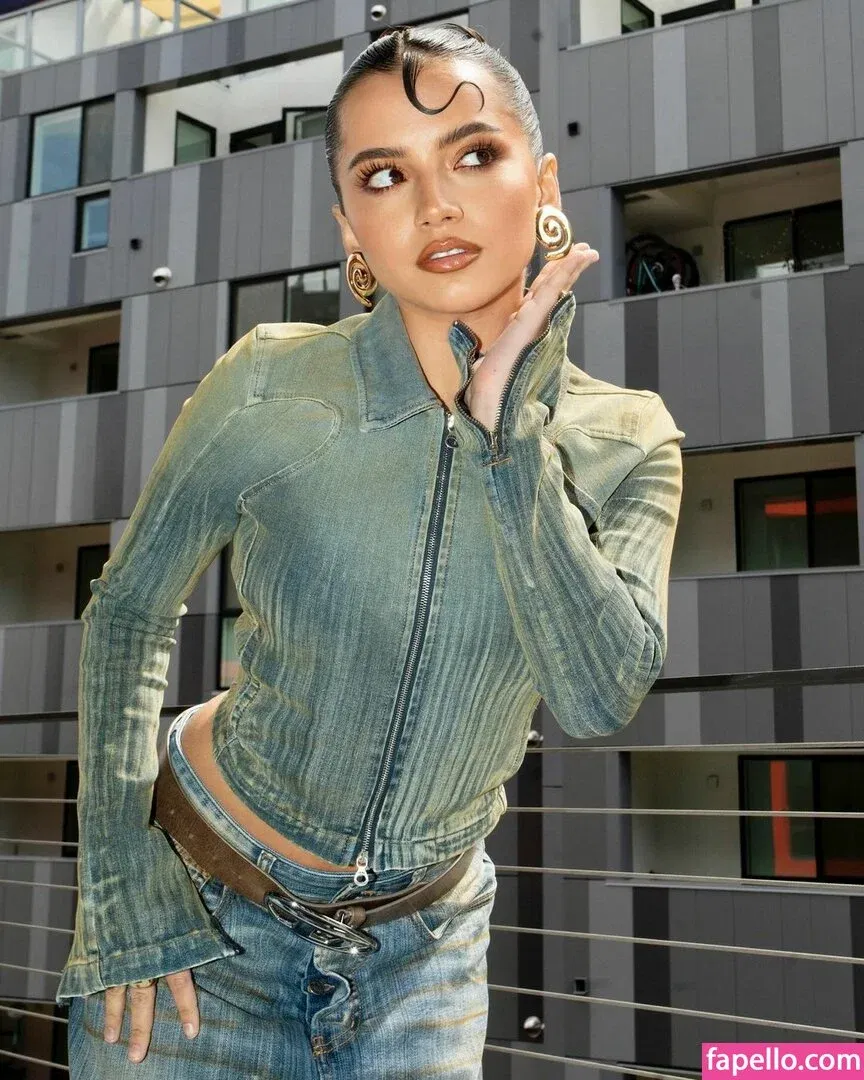 Isabela Merced / isabelamerced Onlyfans Photo Gallery 