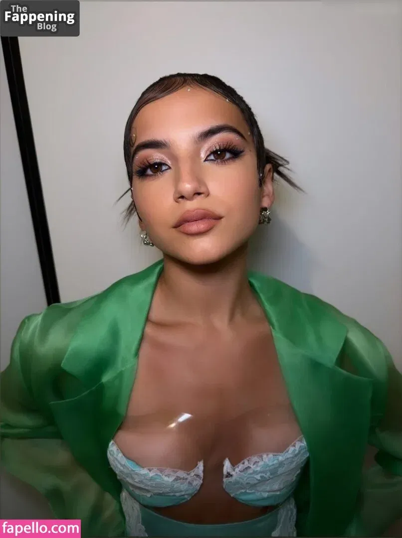 Isabela Merced / isabelamerced Onlyfans Photo Gallery 