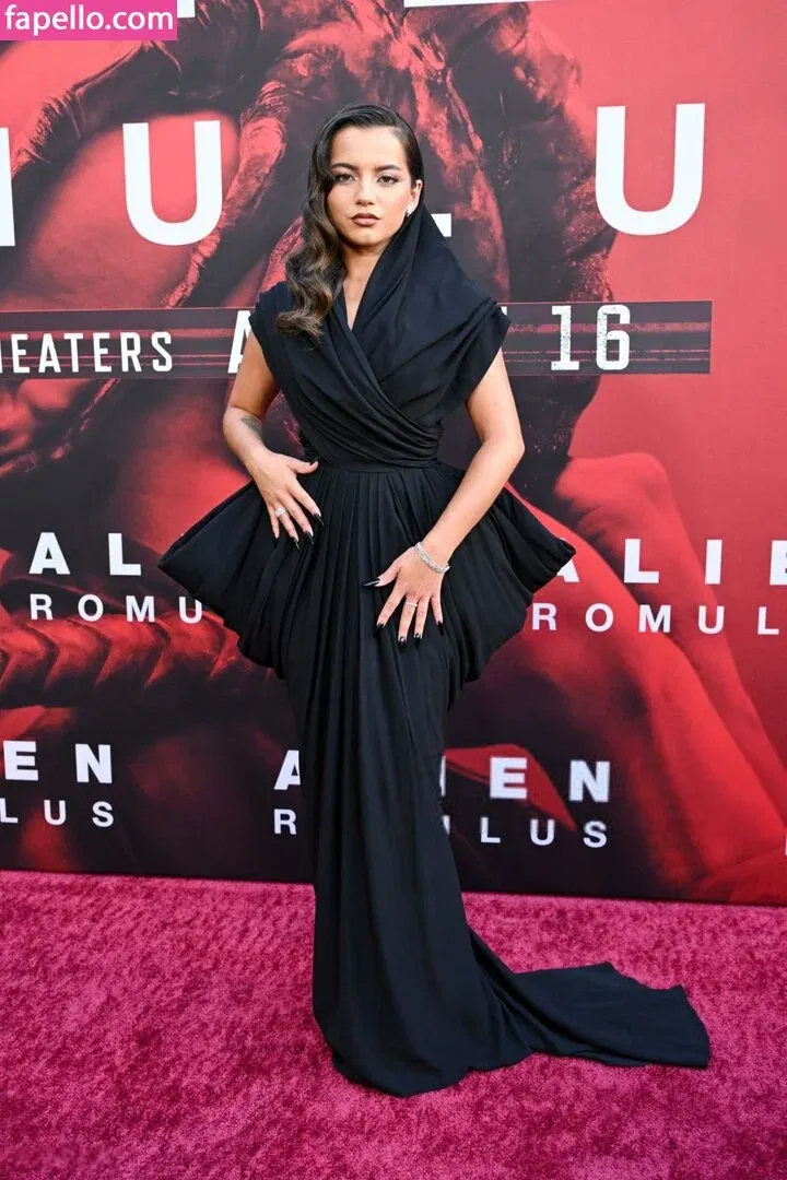 Isabela Merced / isabelamerced Onlyfans Photo Gallery 