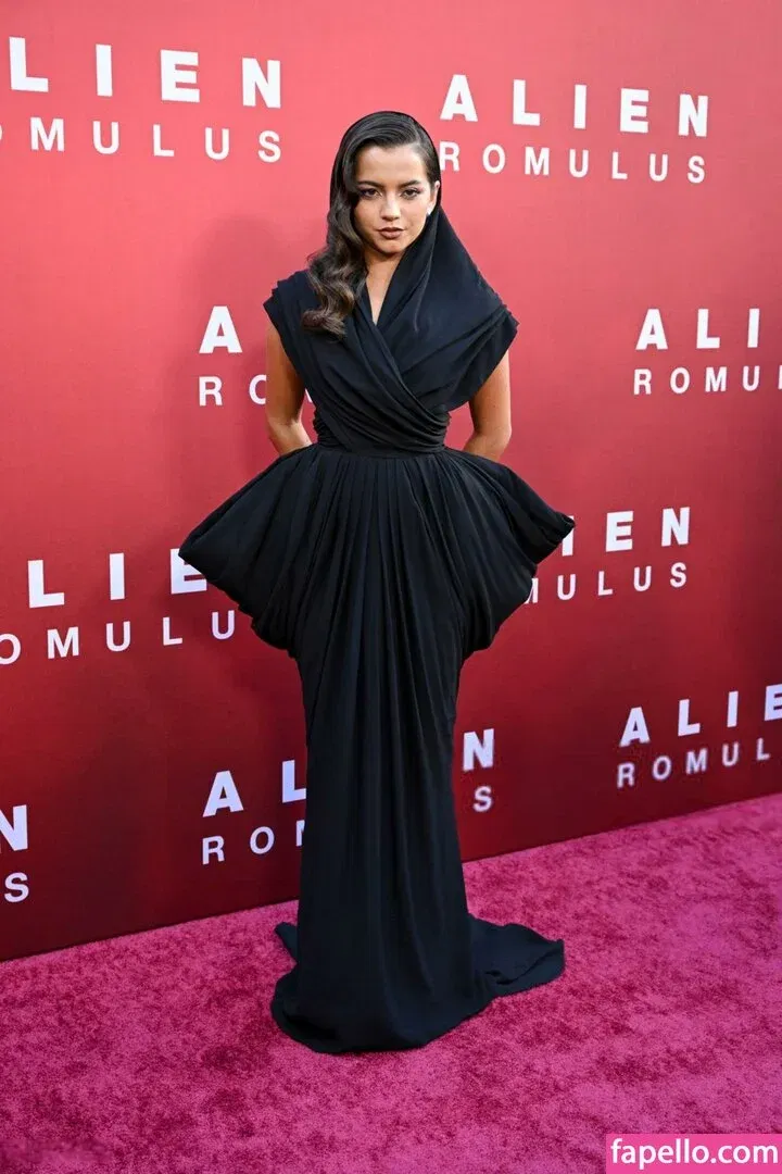 Isabela Merced / isabelamerced Onlyfans Photo Gallery 