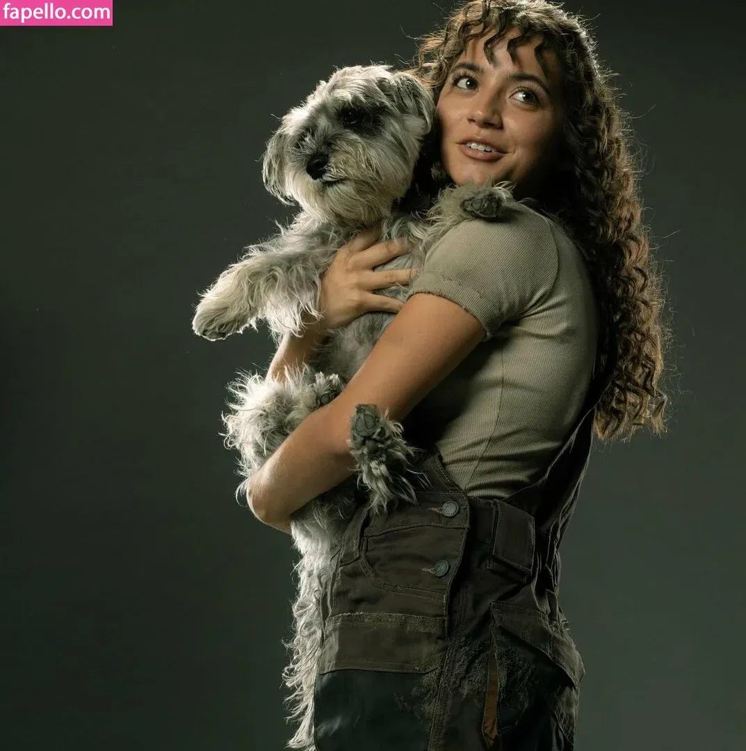 Isabela Merced / isabelamerced Onlyfans Photo Gallery 