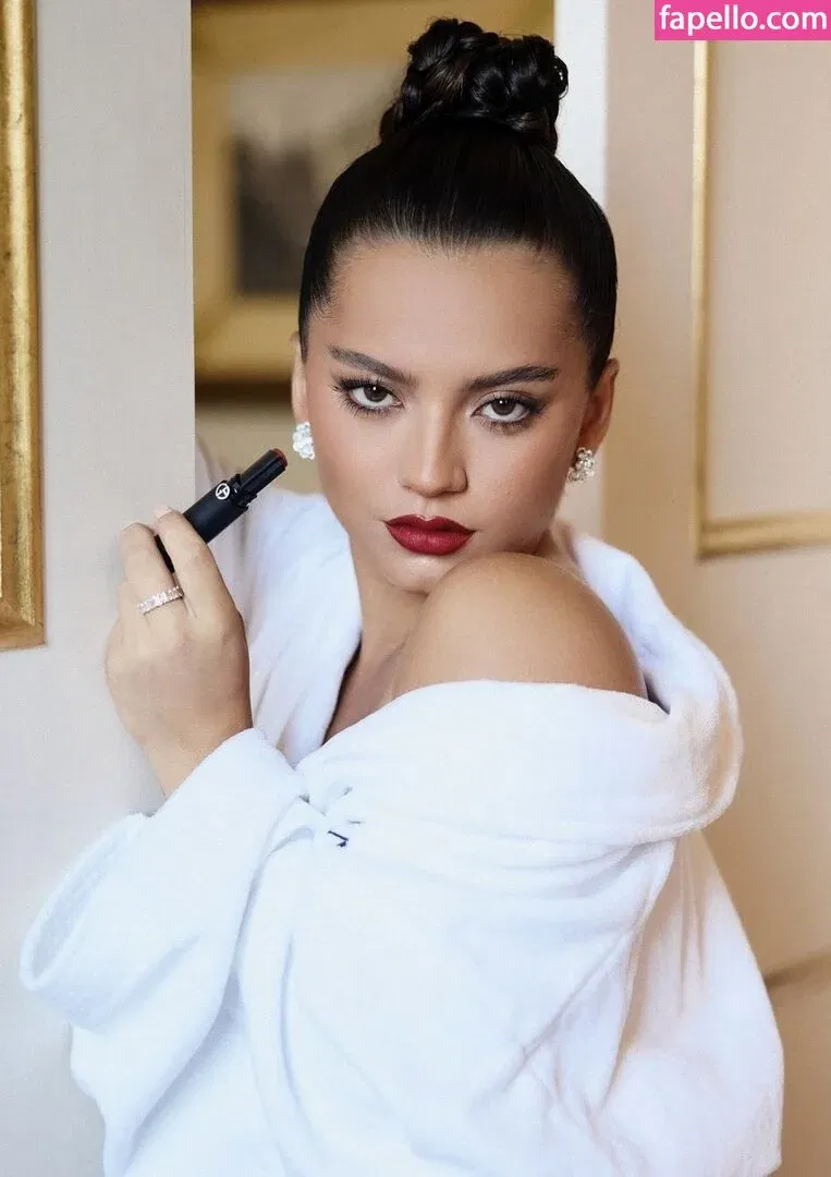 Isabela Merced / isabelamerced Onlyfans Photo Gallery 