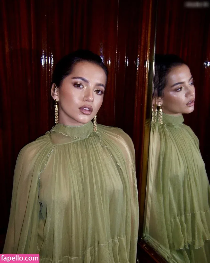 Isabela Merced / isabelamerced Onlyfans Photo Gallery 