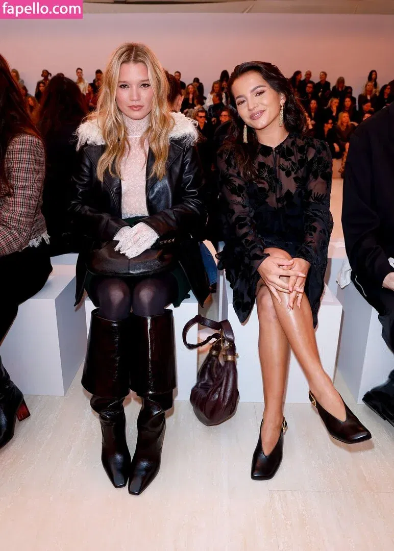 Isabela Merced / isabelamerced Onlyfans Photo Gallery 