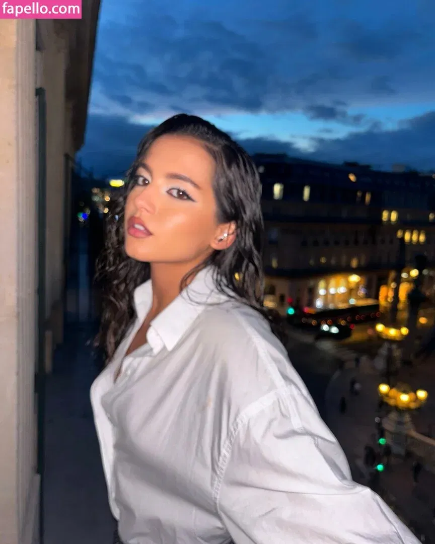 Isabela Merced / isabelamerced Onlyfans Photo Gallery 