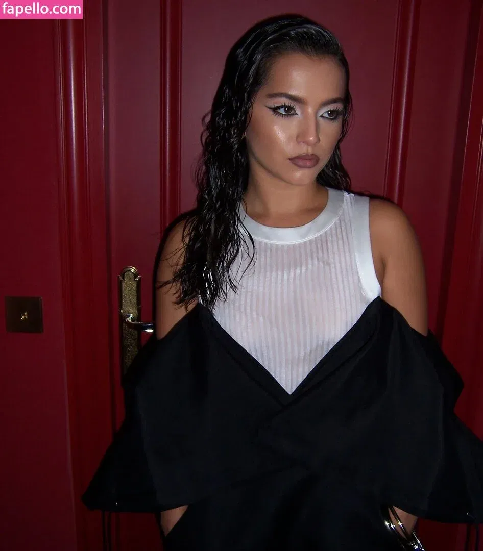 Isabela Merced / isabelamerced Onlyfans Photo Gallery 