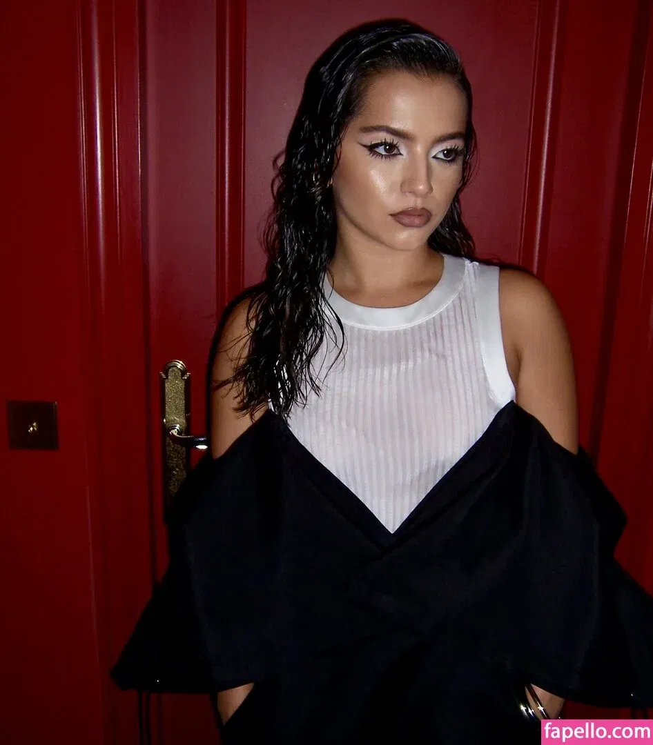 Isabela Merced / isabelamerced Onlyfans Photo Gallery 