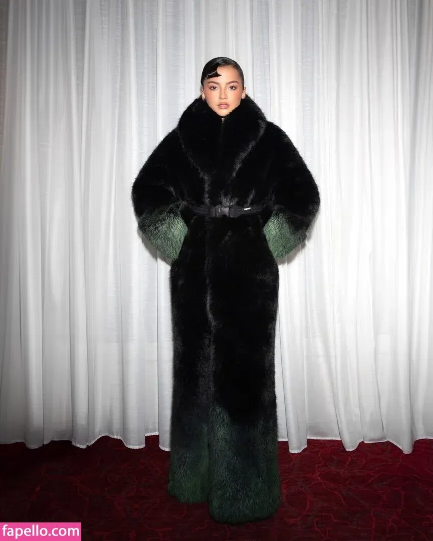 Isabela Merced / isabelamerced Onlyfans Photo Gallery 