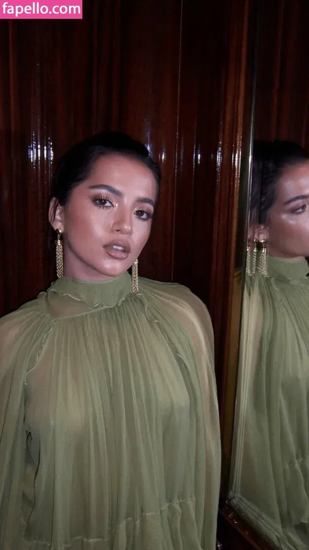 Isabela Merced / isabelamerced Onlyfans Photo Gallery 
