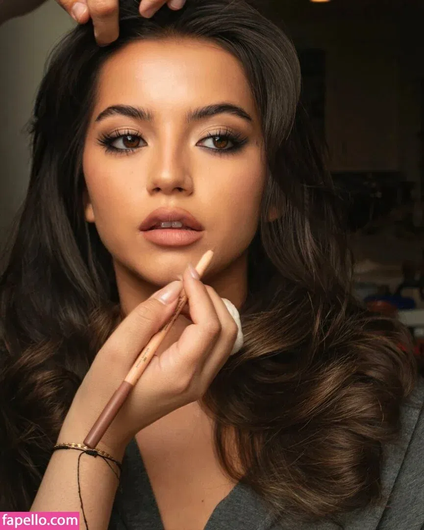 Isabela Merced / isabelamerced Onlyfans Photo Gallery 