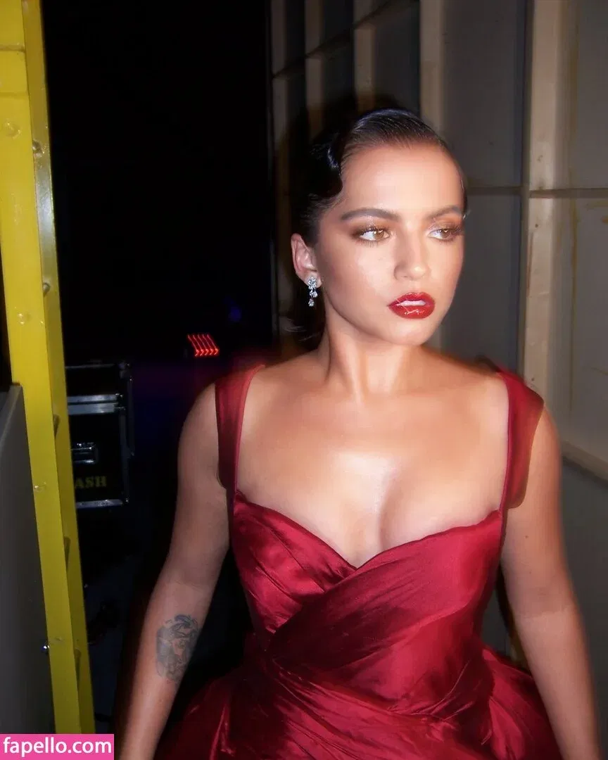 Isabela Merced / isabelamerced Onlyfans Photo Gallery 