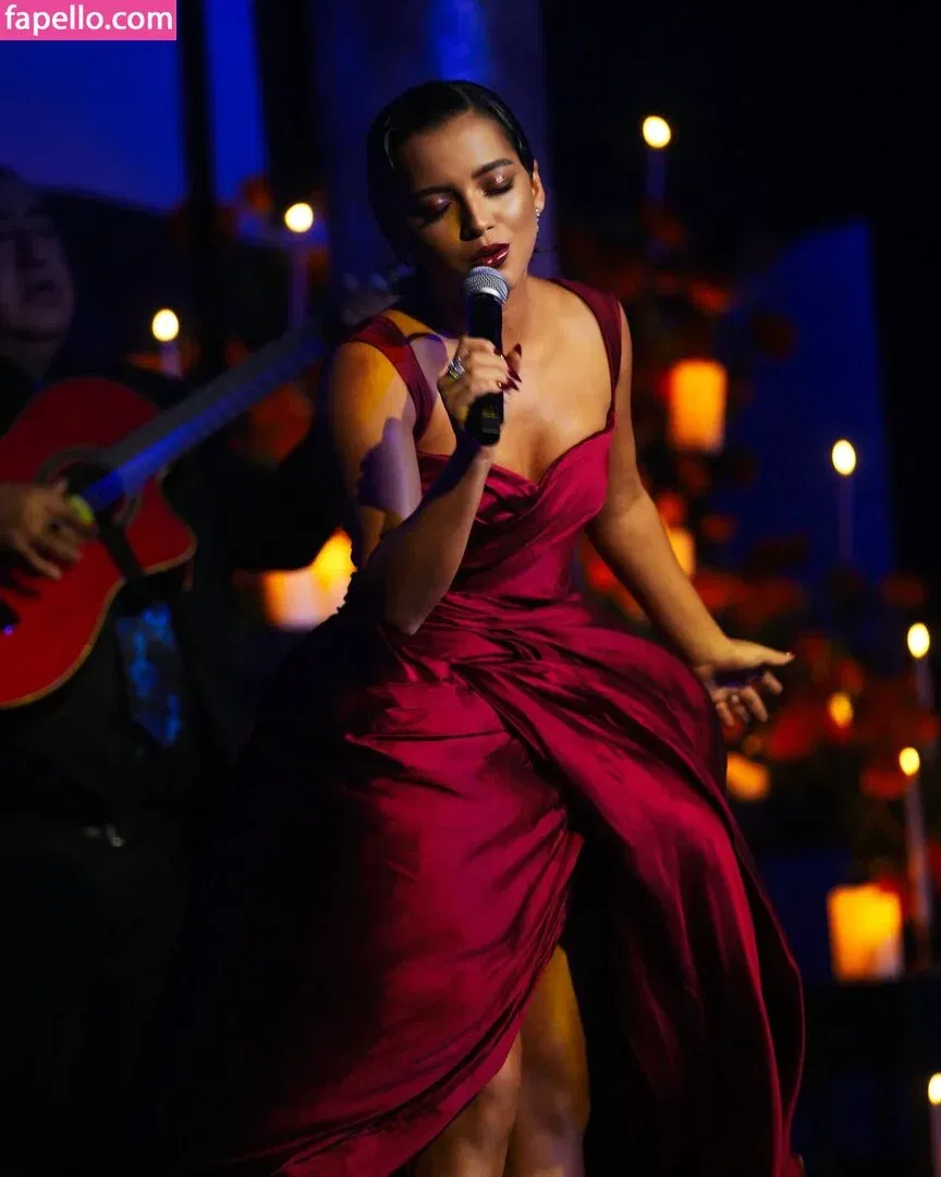 Isabela Merced / isabelamerced Onlyfans Photo Gallery 