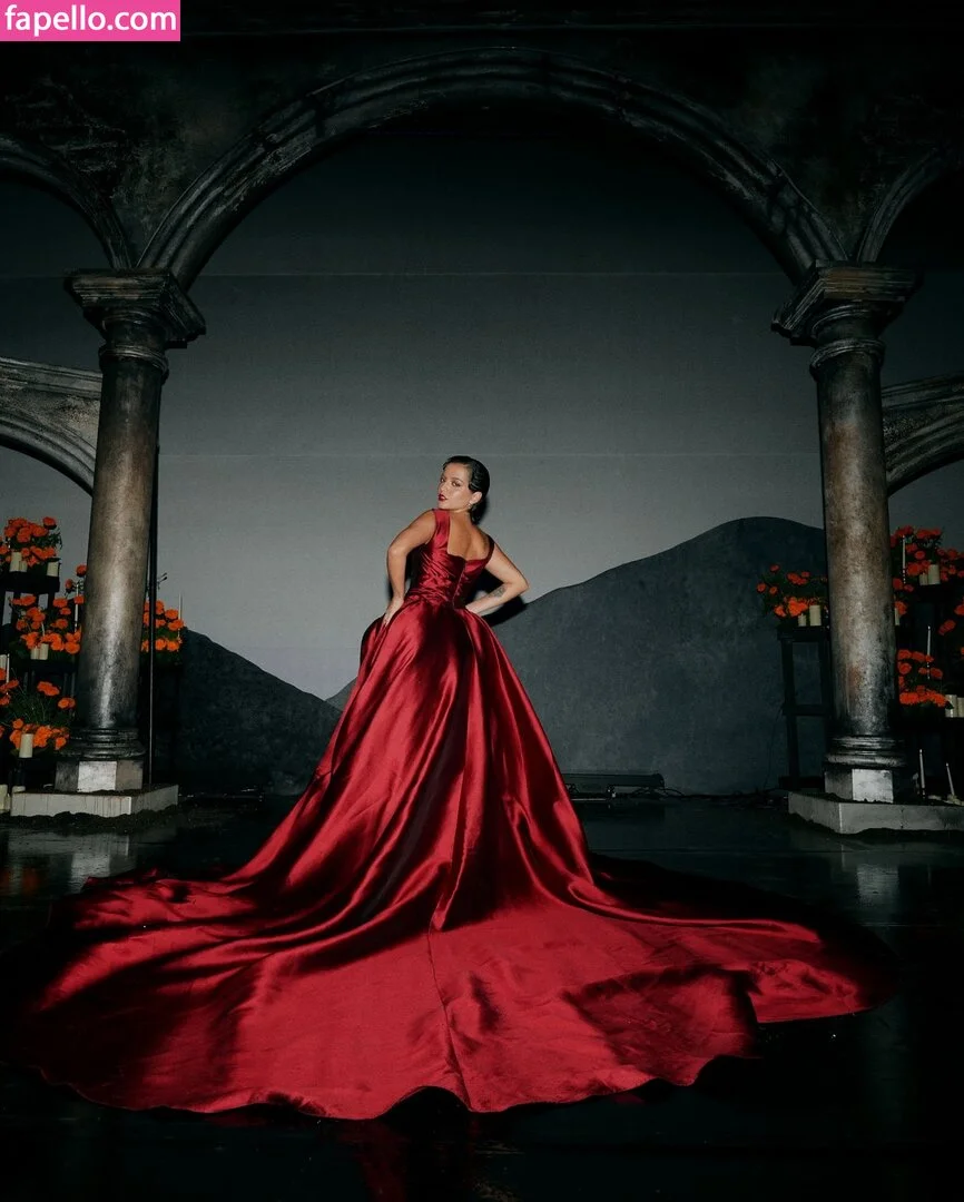 Isabela Merced / isabelamerced Onlyfans Photo Gallery 