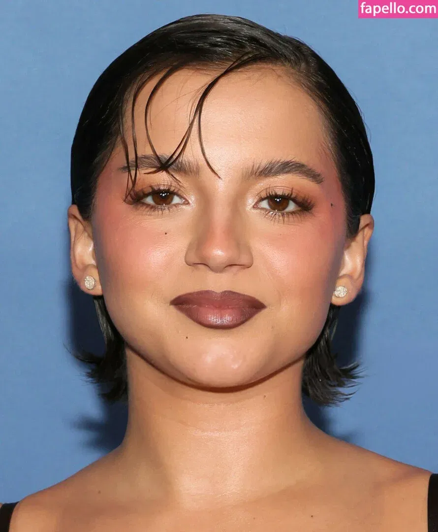 Isabela Merced / isabelamerced Onlyfans Photo Gallery 