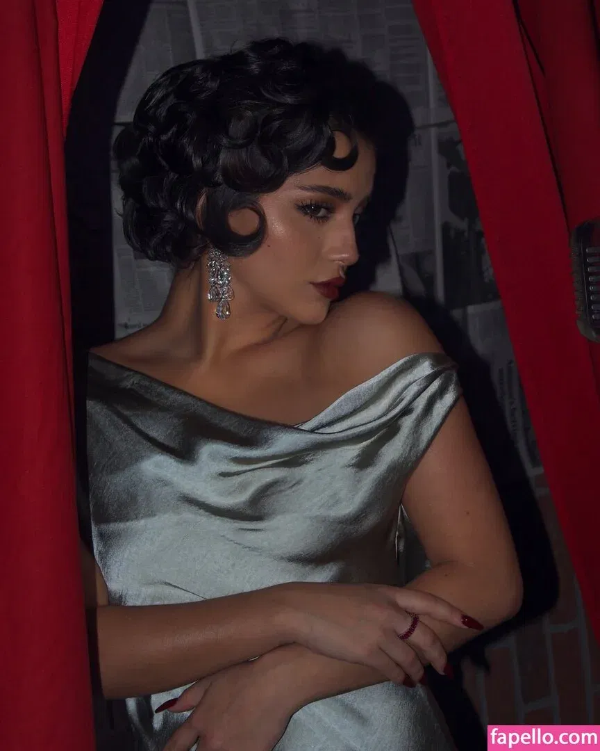 Isabela Merced / isabelamerced Onlyfans Photo Gallery 