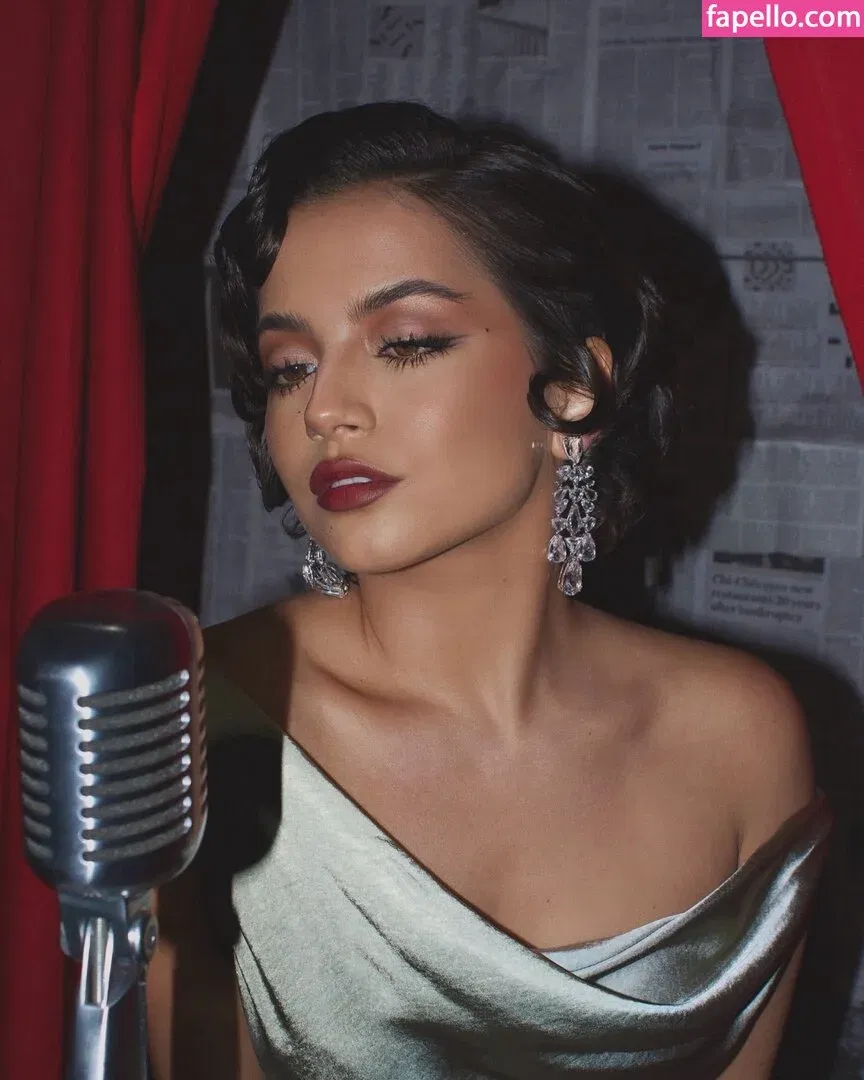 Isabela Merced / isabelamerced Onlyfans Photo Gallery 