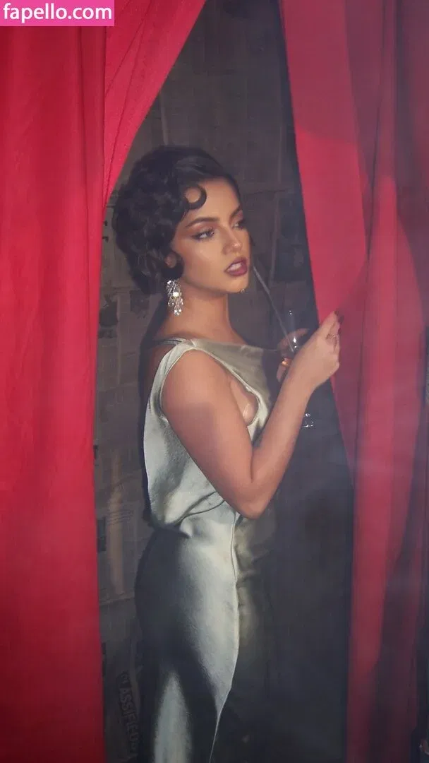 Isabela Merced / isabelamerced Onlyfans Photo Gallery 