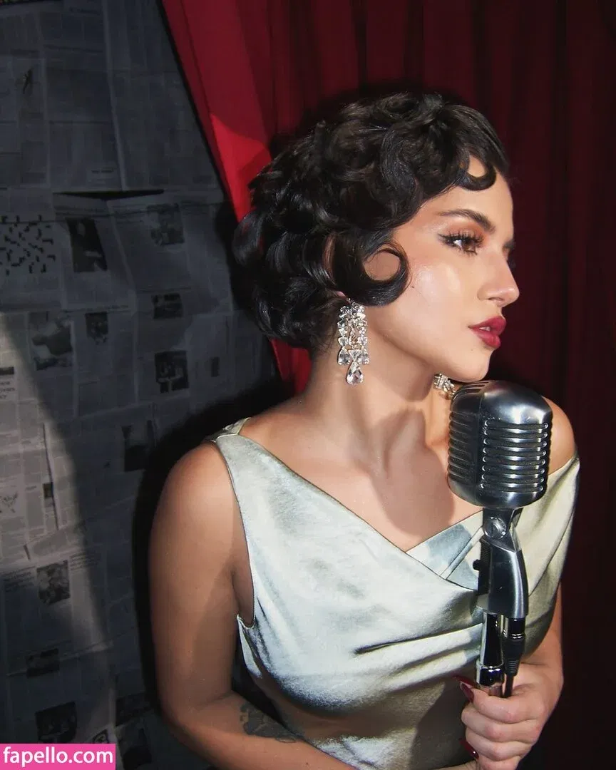 Isabela Merced / isabelamerced Onlyfans Photo Gallery 