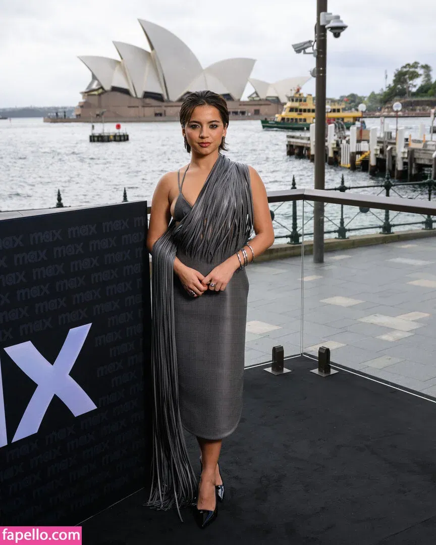 Isabela Merced / isabelamerced Onlyfans Photo Gallery 