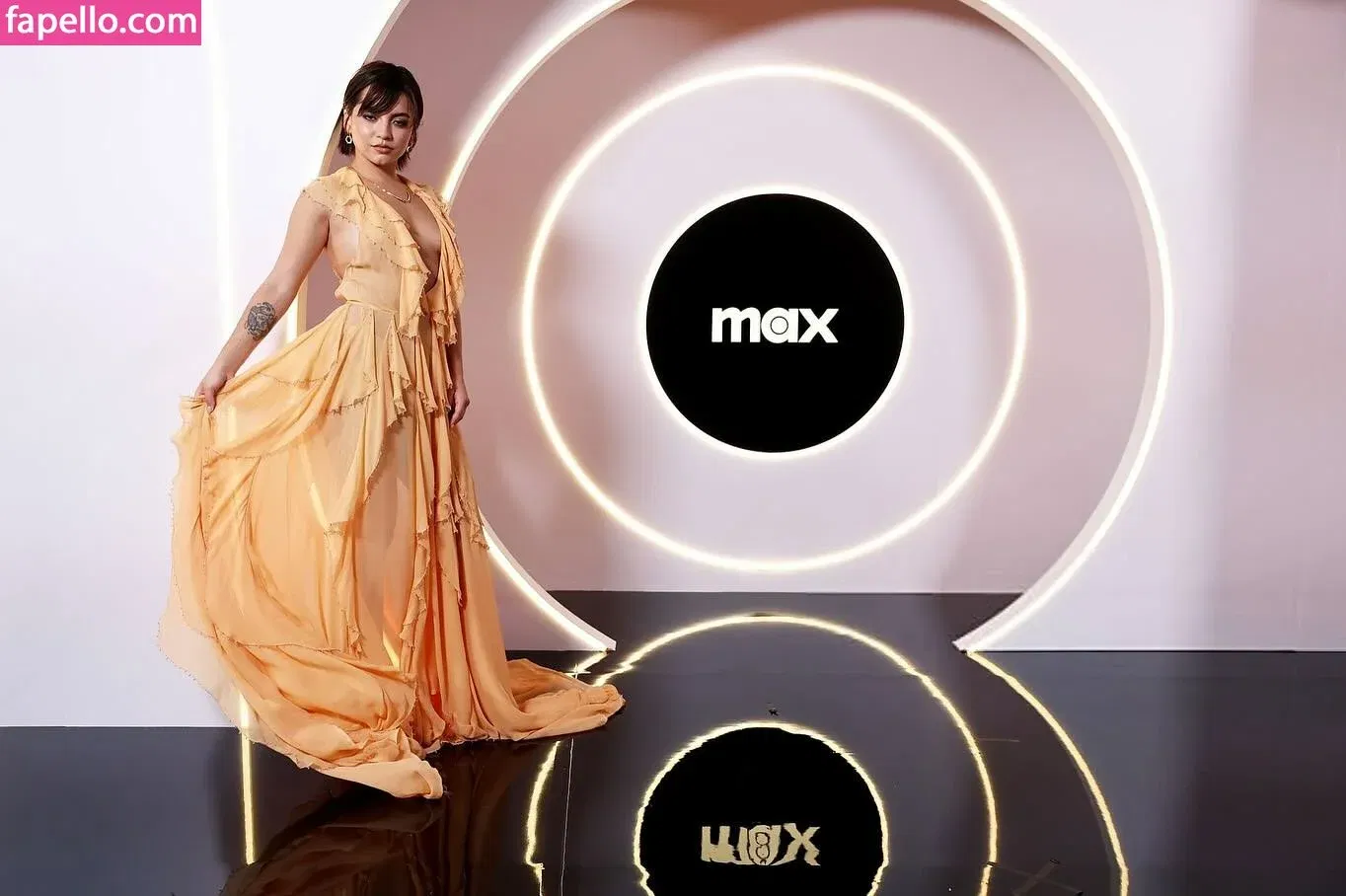 Isabela Merced / isabelamerced Onlyfans Photo Gallery 