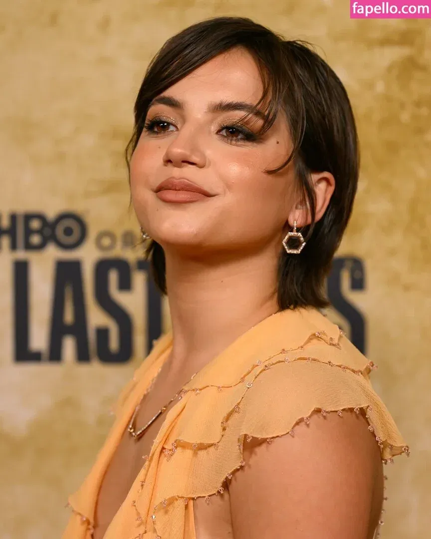 Isabela Merced / isabelamerced Onlyfans Photo Gallery 