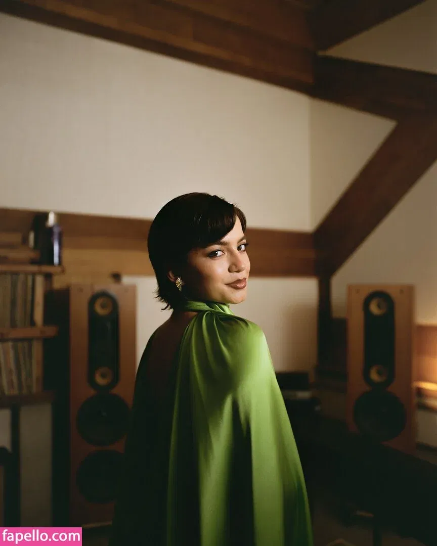 Isabela Merced / isabelamerced Onlyfans Photo Gallery 