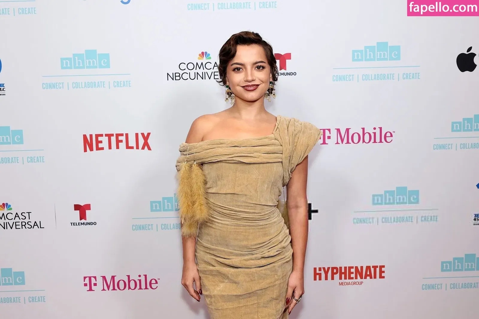 Isabela Merced / isabelamerced Onlyfans Photo Gallery 