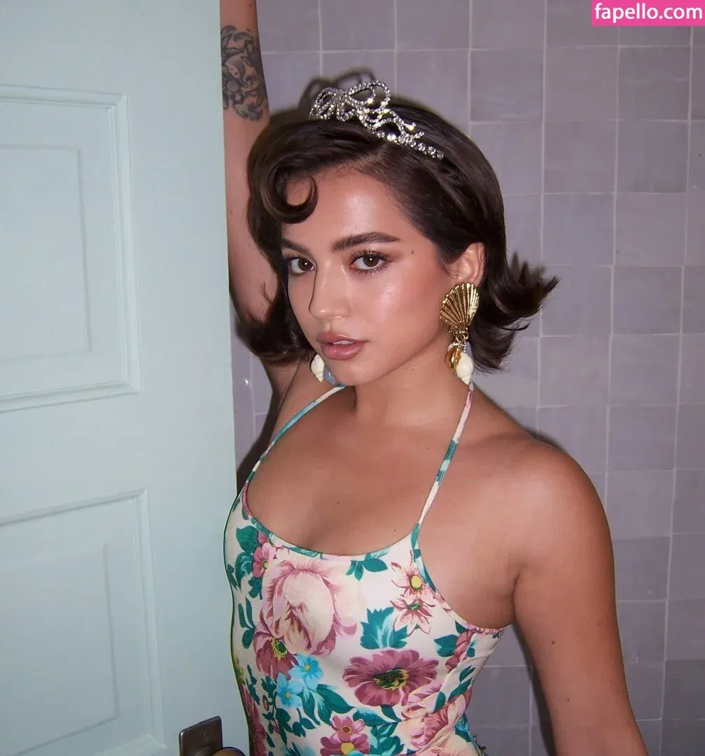 Isabela Merced / isabelamerced Onlyfans Photo Gallery 