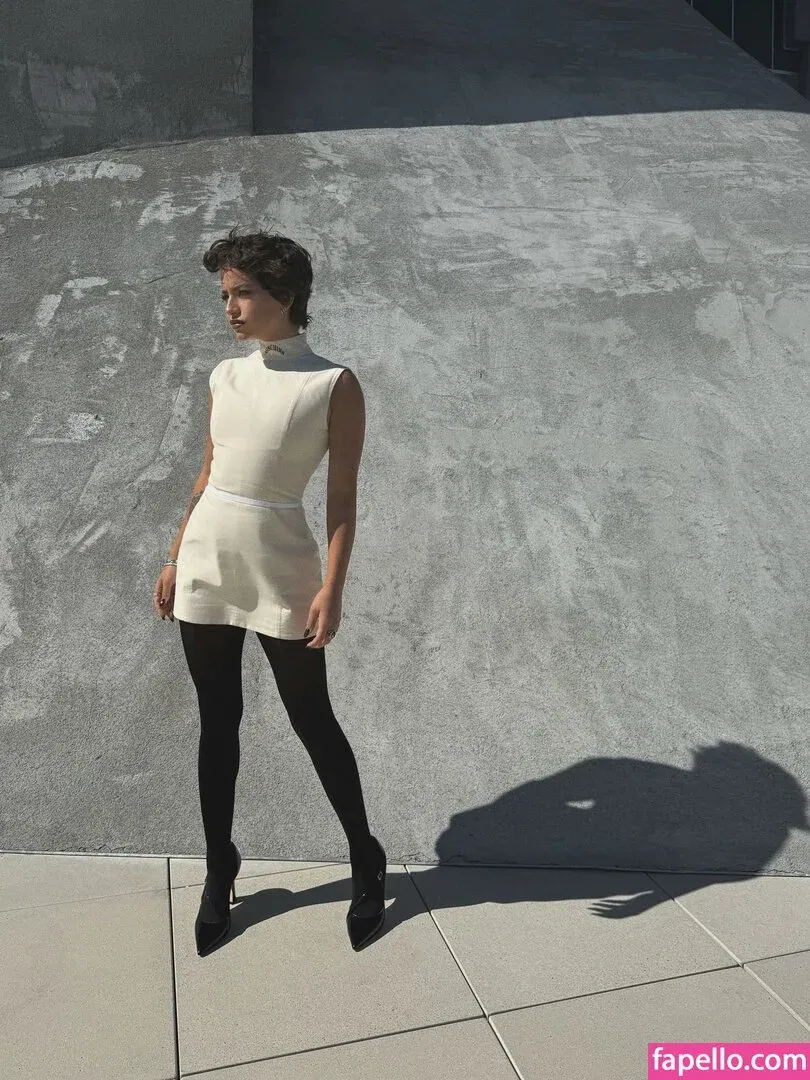 Isabela Merced / isabelamerced Onlyfans Photo Gallery 