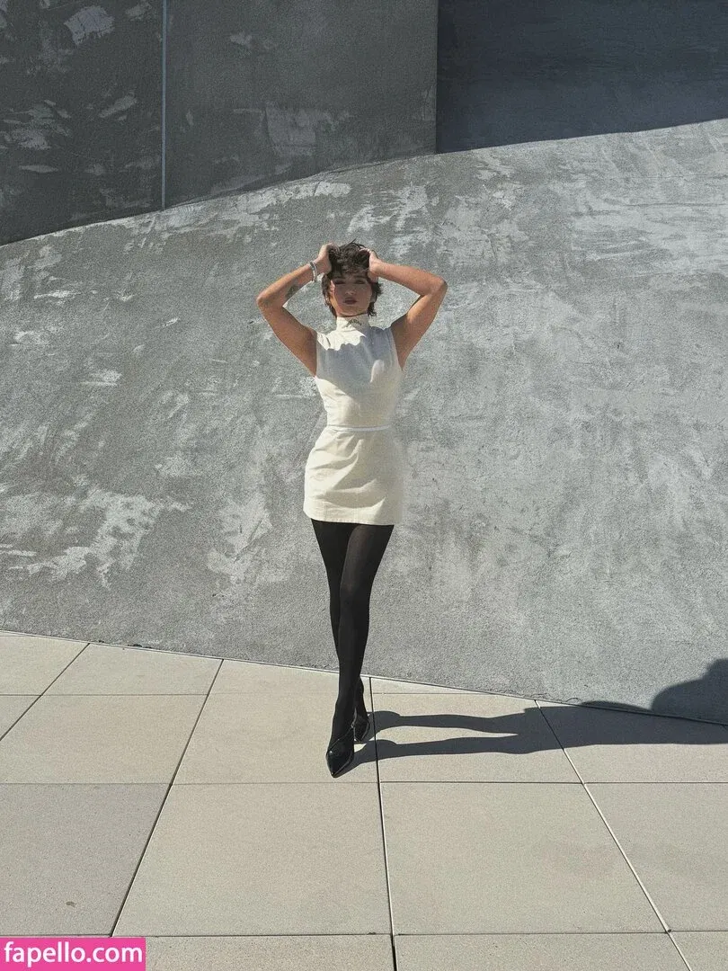 Isabela Merced / isabelamerced Onlyfans Photo Gallery 