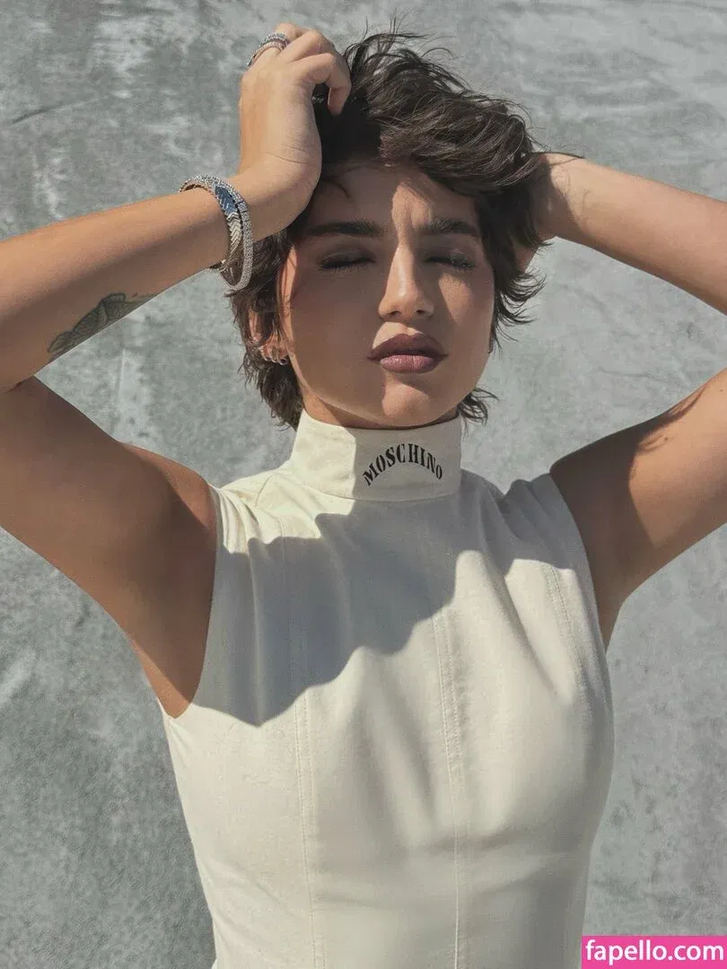 Isabela Merced / isabelamerced Onlyfans Photo Gallery 