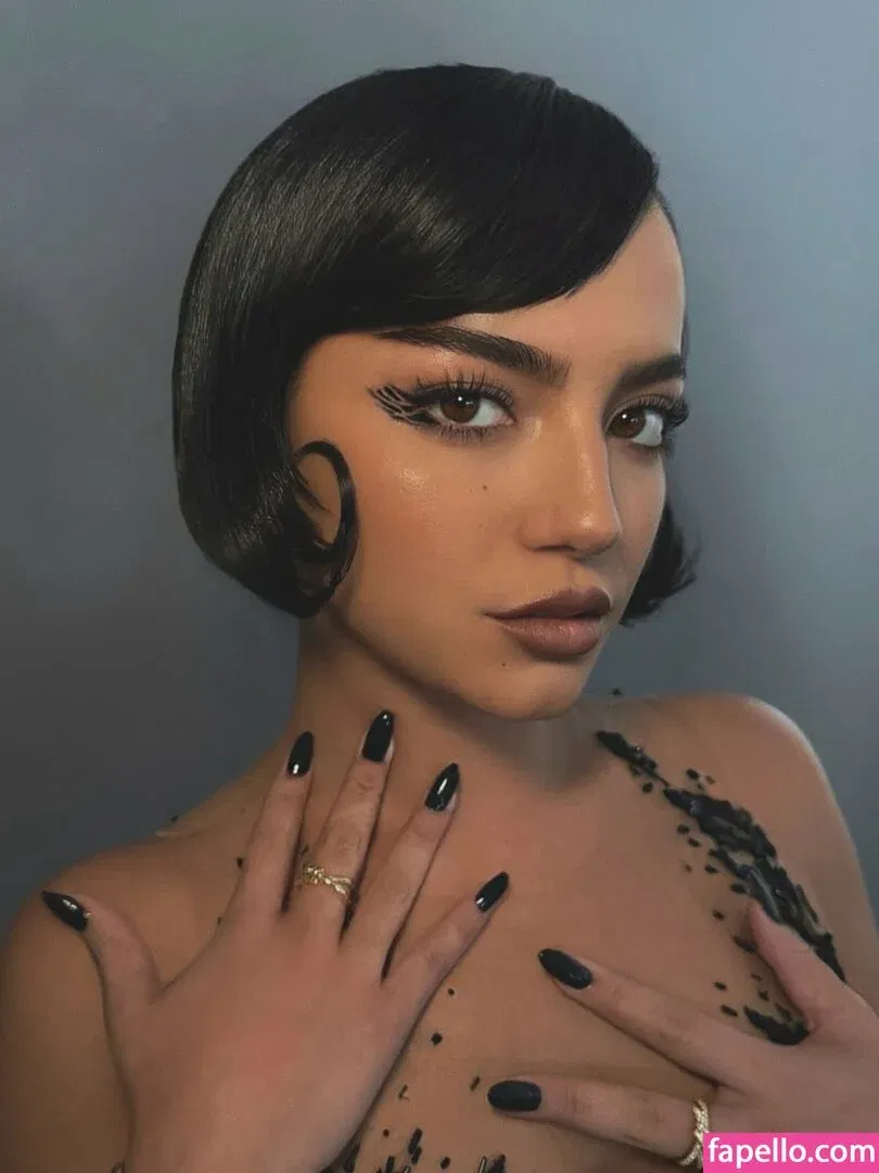 Isabela Merced / isabelamerced Onlyfans Photo Gallery 
