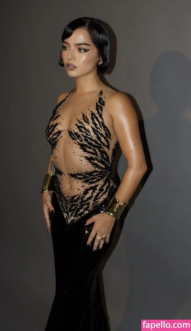 Isabela Merced / isabelamerced Onlyfans Photo Gallery 