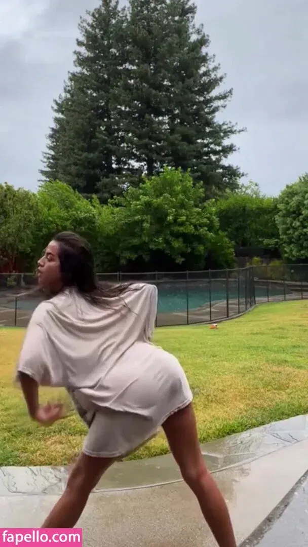 Isabela Merced / isabelamerced Onlyfans Photo Gallery 