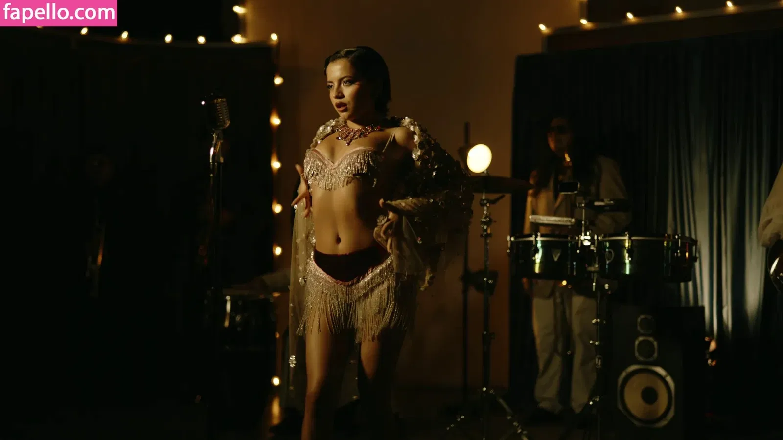 Isabela Merced / isabelamerced Onlyfans Photo Gallery 