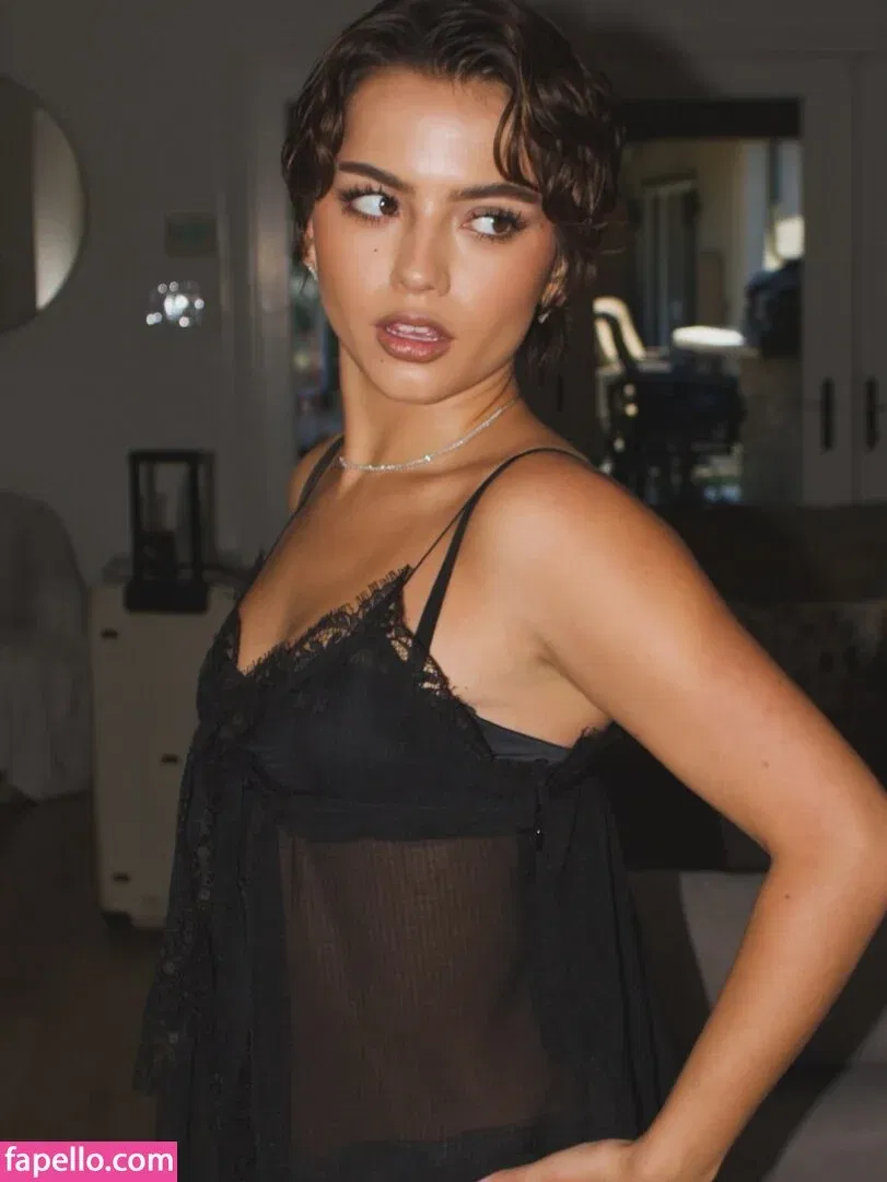 Isabela Merced / isabelamerced Onlyfans Photo Gallery 